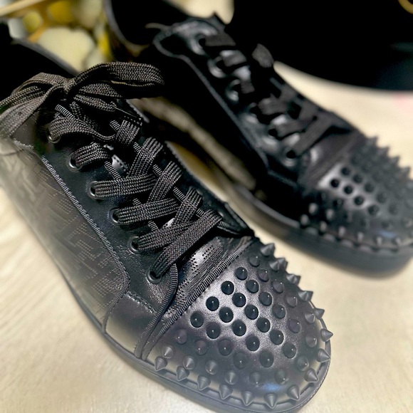 Men's Louis Junior Spiked Low-Top Sneakers - Picture 5 of 5